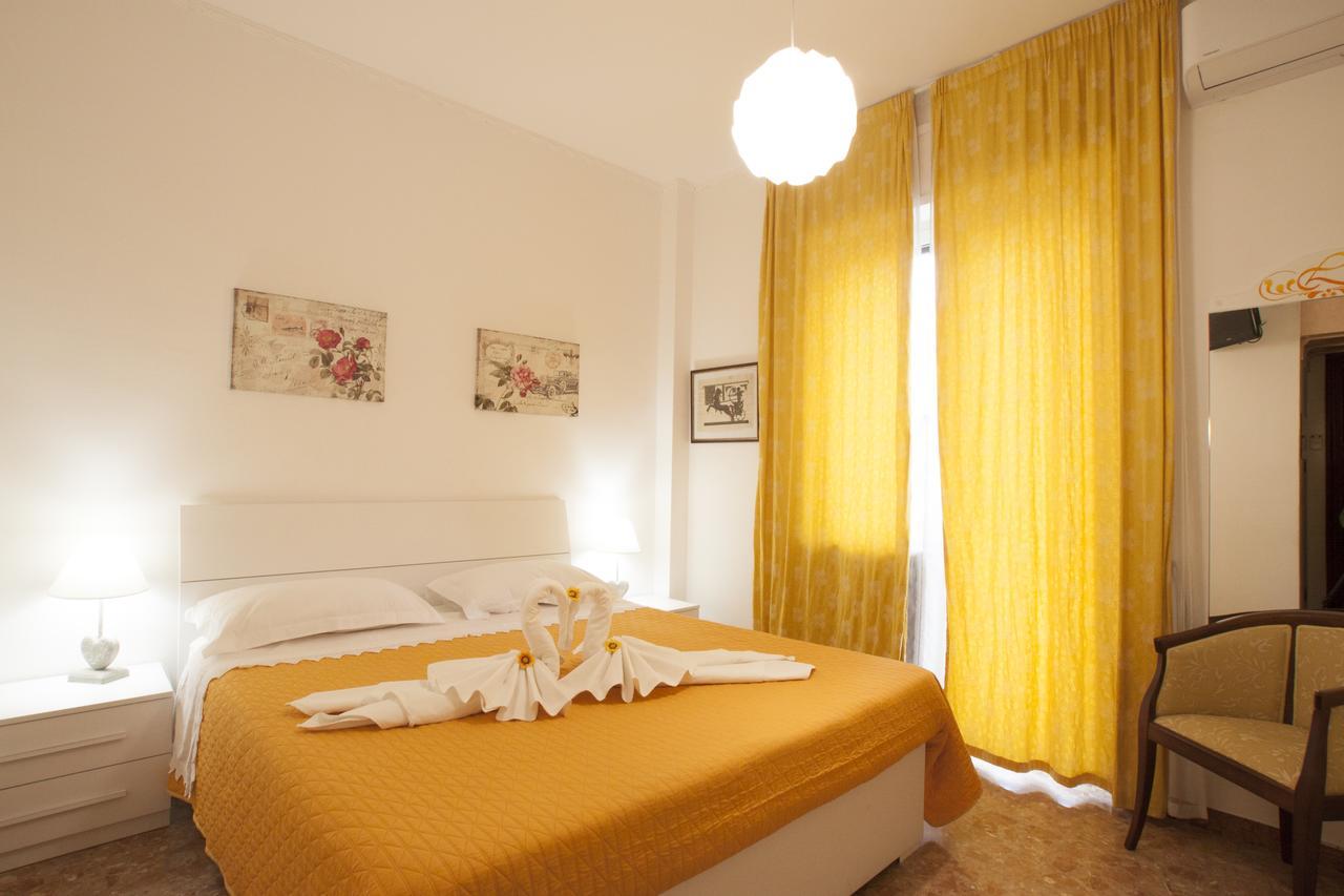 Laura Bed & Breakfast Pescara Exterior photo